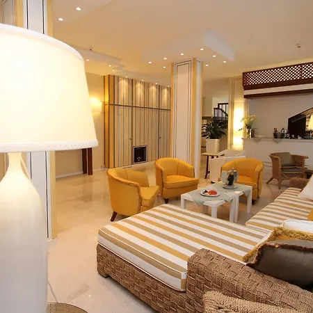 Hotel Delle Rose 4*