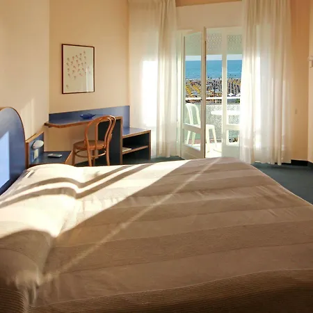 Delle Rose Hotel 4*